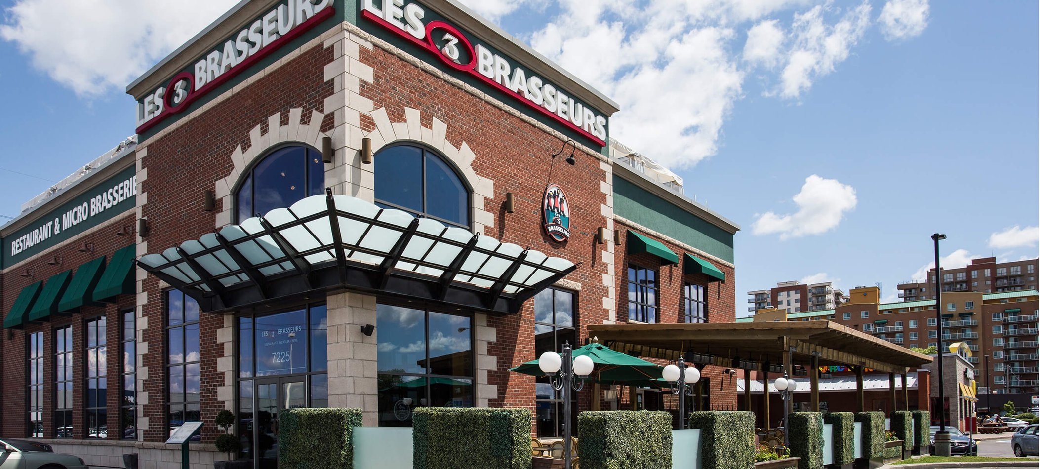 Restaurant quartier Anjou à Montréal avec Poutine