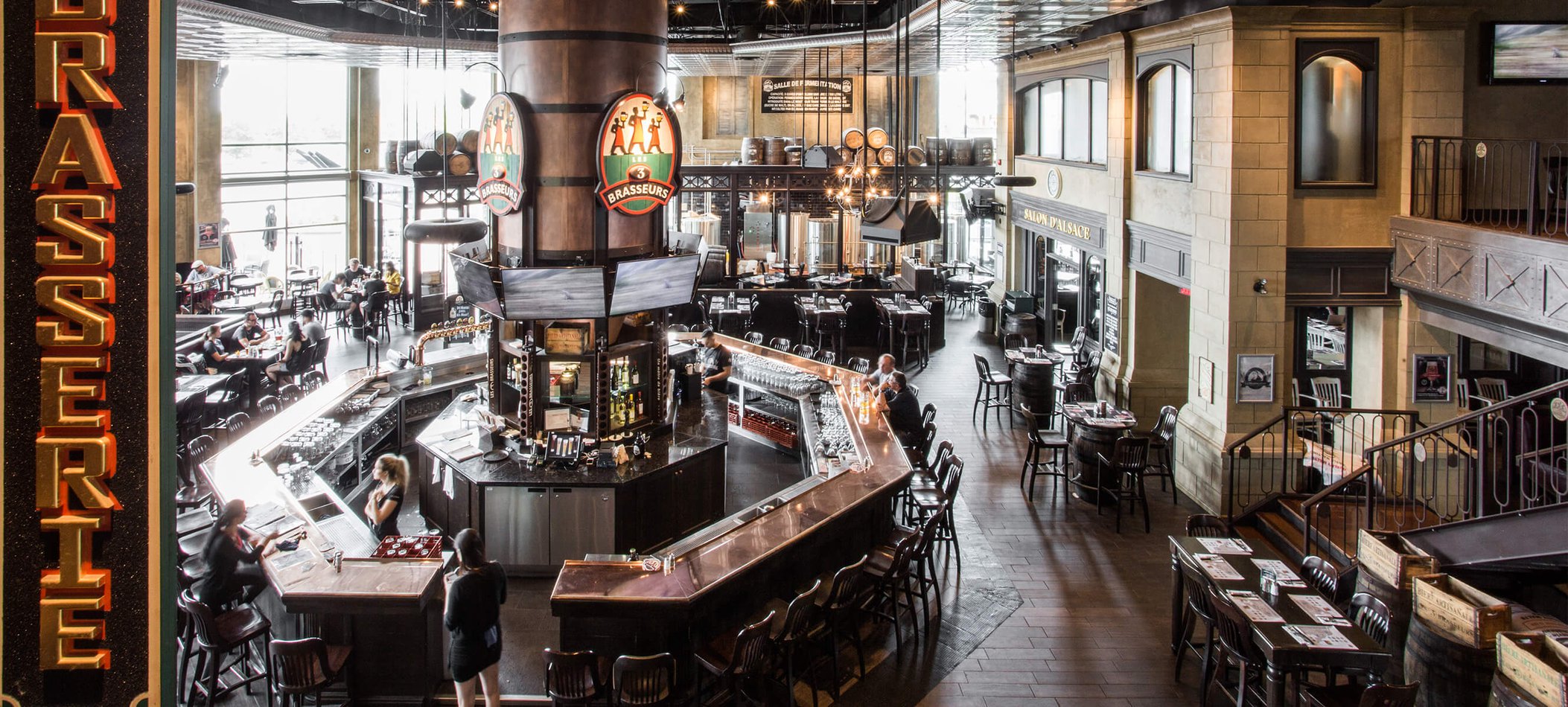 Brasserie 3 Brasseurs, enjoy craft beer in Laval