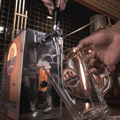 How do you change a beer keg?
